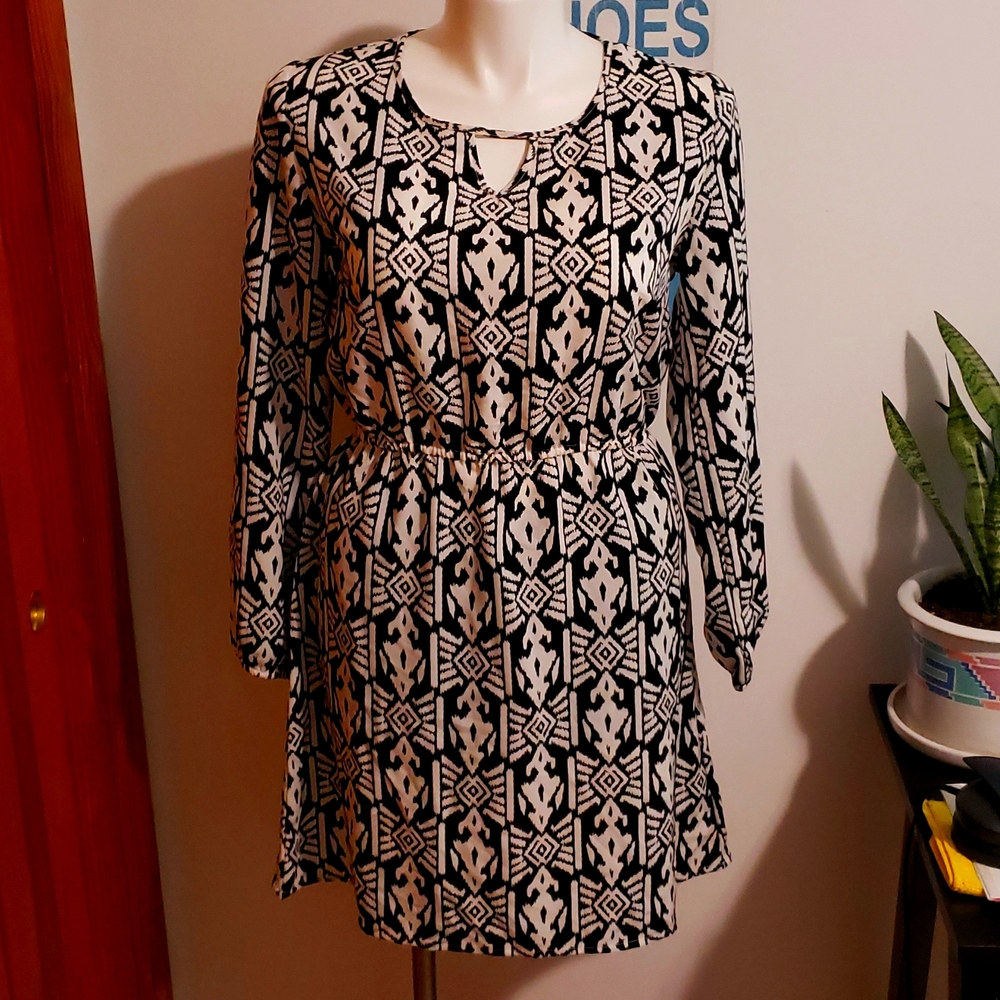 All For Color Spring Dress in Aztek Icat. Sz. L